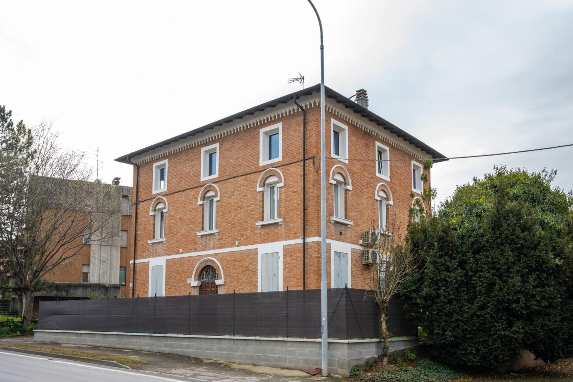 Villa Teresa Struttura Tra Ferrari E Lambrusco Solignano Nuovo Buitenkant foto