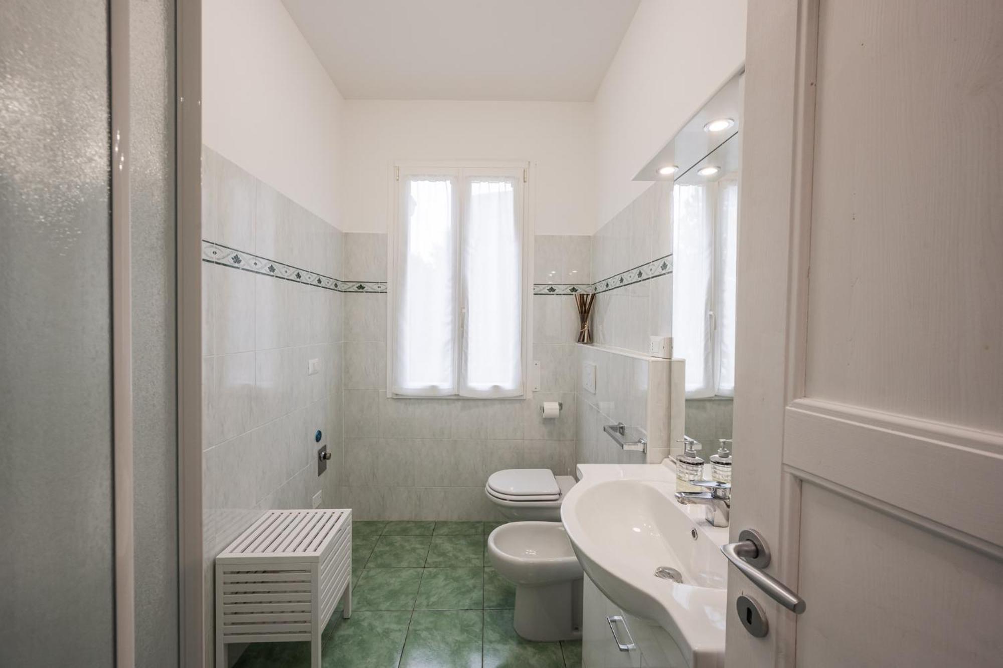 Villa Teresa Struttura Tra Ferrari E Lambrusco Solignano Nuovo Buitenkant foto